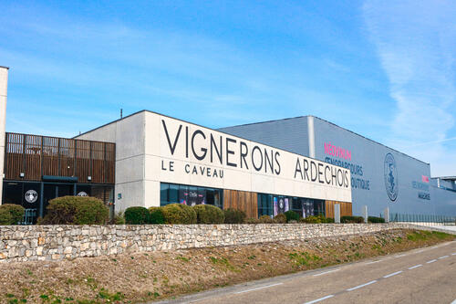 Néovinum - Vignerons Ardéchois ©S.Charbonneyre Vignerons Ardéchois